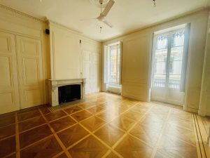 A LOUER – LYON – 110 m² non divisibles