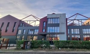 A LOUER – DARDILLY – 1 459 m² divisibles à partir de 124 m²