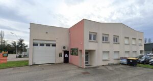 A LOUER – GENAS – 230 m² non divisibles