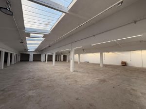 A LOUER – VILLEURBANNE – 850 m² non divisibles