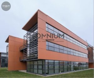 A LOUER – SAINT PRIEST – 5923.11 m² divisibles à partir de 180 m²