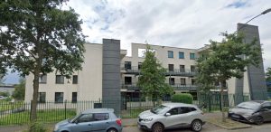 A VENDRE OU A LOUER – BRIGNAIS – 369 m² divisibles