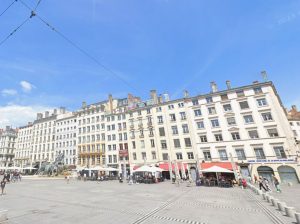 A LOUER – LYON 1 – 100 m² non divisibles