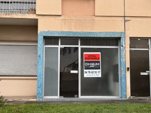 A LOUER – RILLIEUX LA PAPE – 31 m² non divisibles