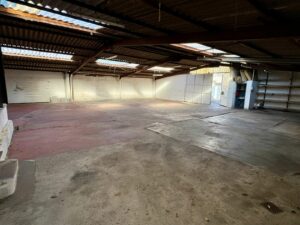 A LOUER – VILLEURBANNE – 450 m² non divisibles