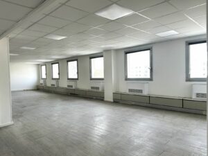 A LOUER – VILLEURBANNE – 265 m² non divisibles