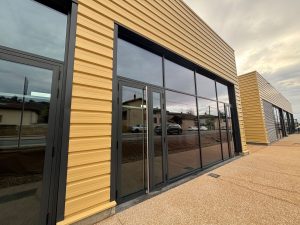 Cellule 5 – A LOUER – LIMAS – 166 m² non divisibles