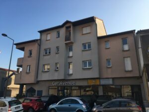 MURS VENUDS LOUES – A VENDRE – VILLEURBANNE – 725 m² sur 2 niveaux
