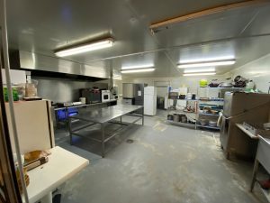 CESSION DE BAIL – CHAPONOST – 300 m²