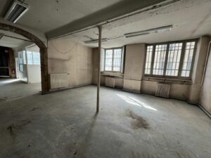 A LOUER – LYON – 150 m²