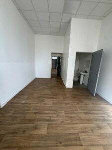 A LOUER – OULLINS-PIERRE-BÉNITE – 136 m²