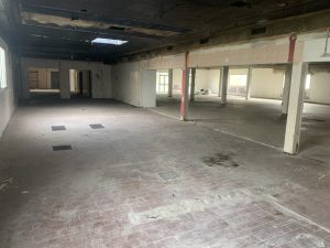 A LOUER – DARDILLY – 677 m² non divisibles