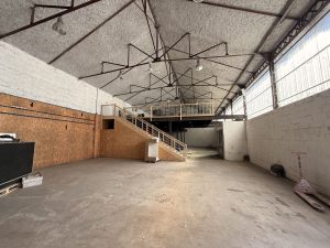 A LOUER – LYON 7 – 884 m² non divisibles