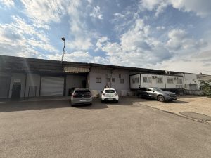 A LOUER – VILLEURBANNE – 600 m² non divisibles