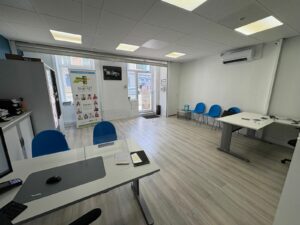 PROXIMITE HORLOGE – CESSION DE BAIL – TASSIN LA DEMI LUNE – 60 m²