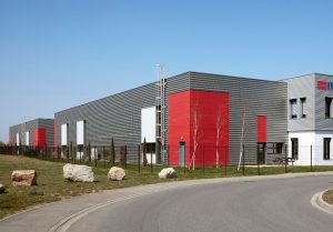 A LOUER – SAINT PRIEST – 598 m² non divisibles