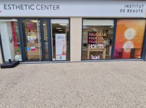 A VENDRE – SATHONAY CAMP – 137 m² non divisibles