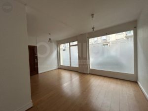 Murs vendus loués – A VENDRE – VILLEURBANNE – 195 m² non divisibles