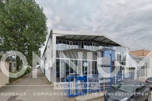 A LOUER – VAULX EN VELIN – 2 140 m² non divisibles