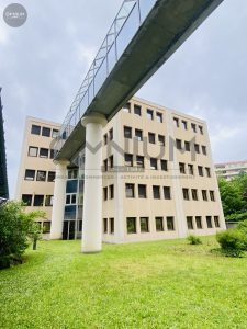 SAINT NICOLAS – A VENDRE – VILLEURBANNE – 506 m² divisibles à partir de 176 m²