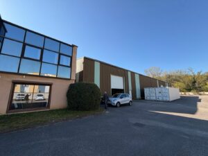 Investissement – A VENDRE – CHASSE SUR RHONE – 1 400 m²