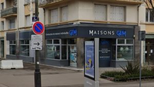 A LOUER – SAINT PRIEST – 178 m² non divisibles