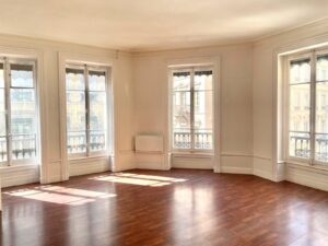 A LOUER – LYON 1 – 157 m² non divisibles