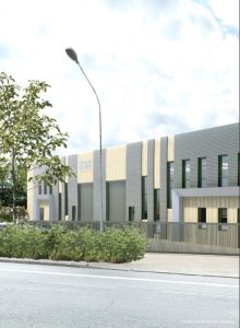 A LOUER – TREVOUX – 515 m² non divisibles