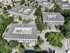 A LOUER – LIMONEST – 2 263 m² divisibles à partir de 154 m²