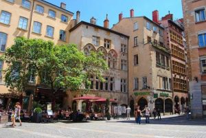 CESSION DE BAIL – LYON – 158 m² non divisibles