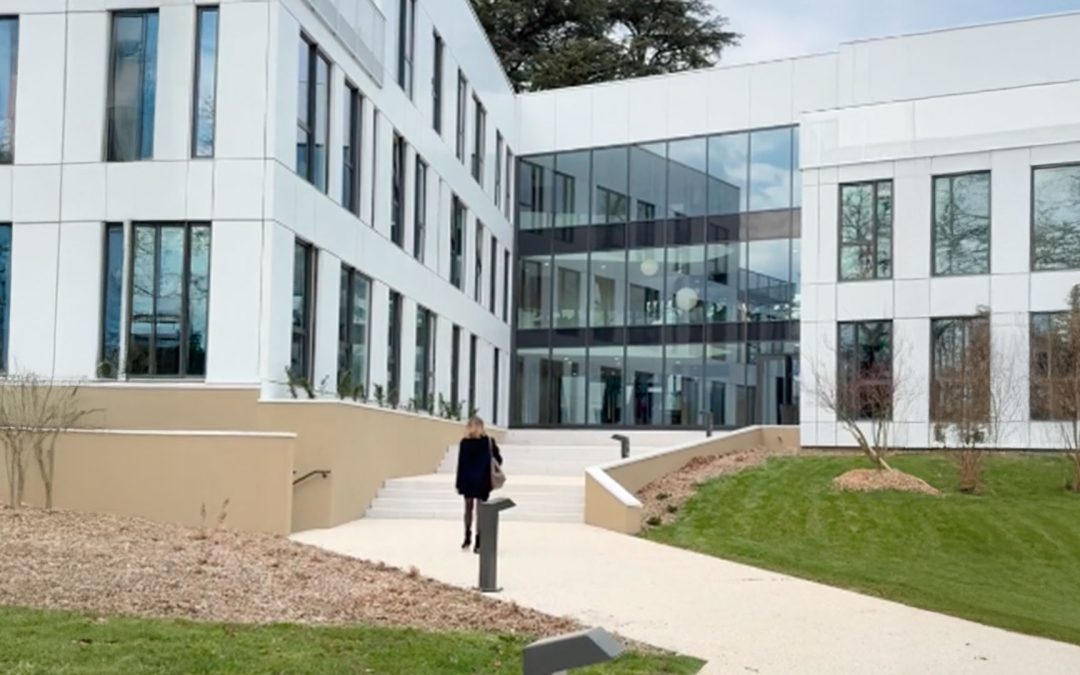 Bureaux : ALERTE HELLO